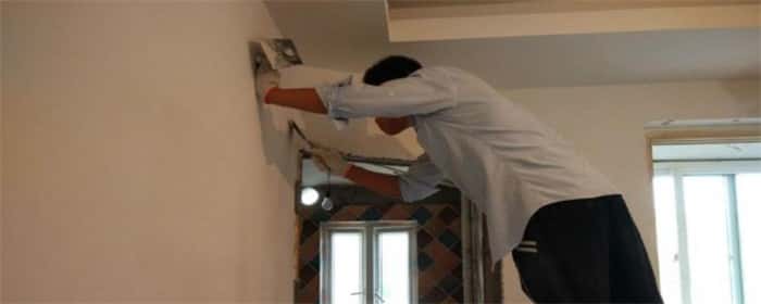 衣柜和墙体之间的缝隙怎么处理