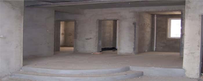 装修先装门还是先铺地板