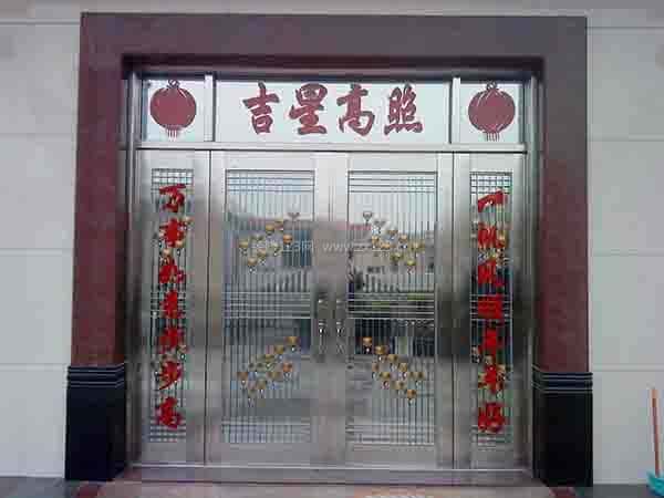 大富豪门业